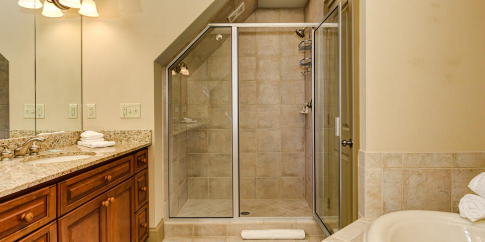 Big Canoe Chipmunk Crossing Bathroom