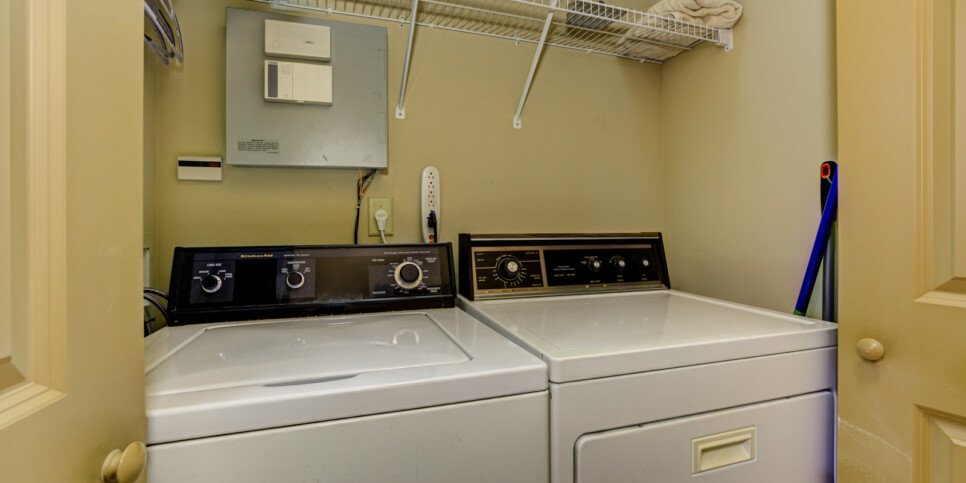 Big Canoe Chipmunk Crossing Bathroom