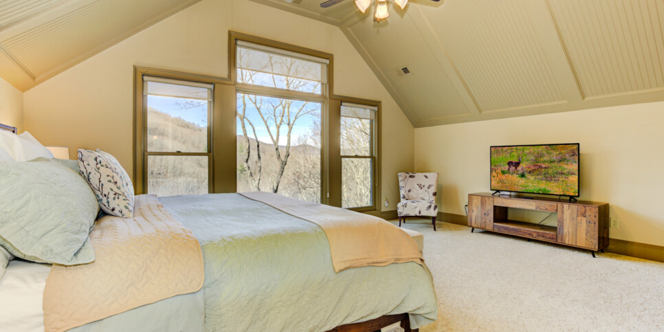 Big Canoe Chipmunk Crossing Bedroom
