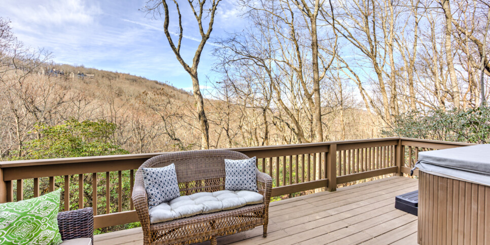 Big Canoe Chipmunk Crossing Exterior