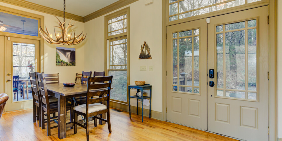 Big Canoe Chipmunk Crossing Kitchen