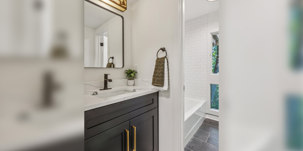 Big Canoe - Modern Haven - Bathroom