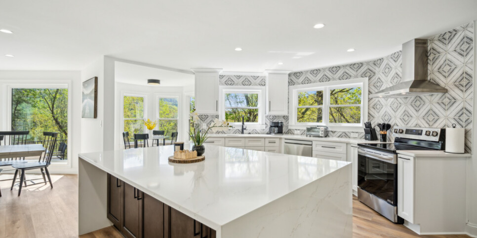 Bent Tree Dream View Lodge Kitchen