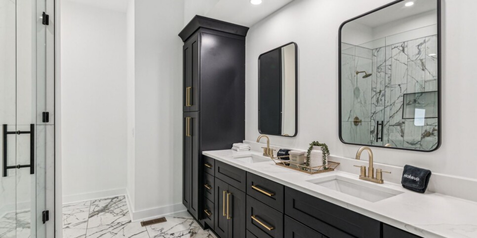 Bent Tree Luxury Bear Lodge Bathroom