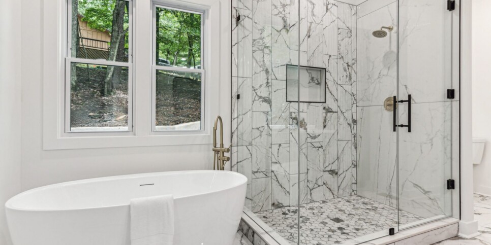 Bent Tree Luxury Bear Lodge Bathroom