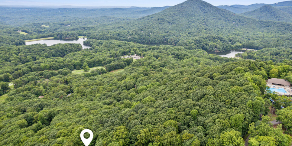 Bent Tree Luxury Bear Lodge Exterior