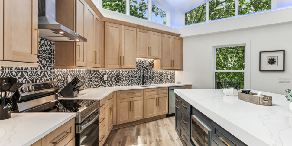 Bent Tree Luxury Bear Lodge Kitchen