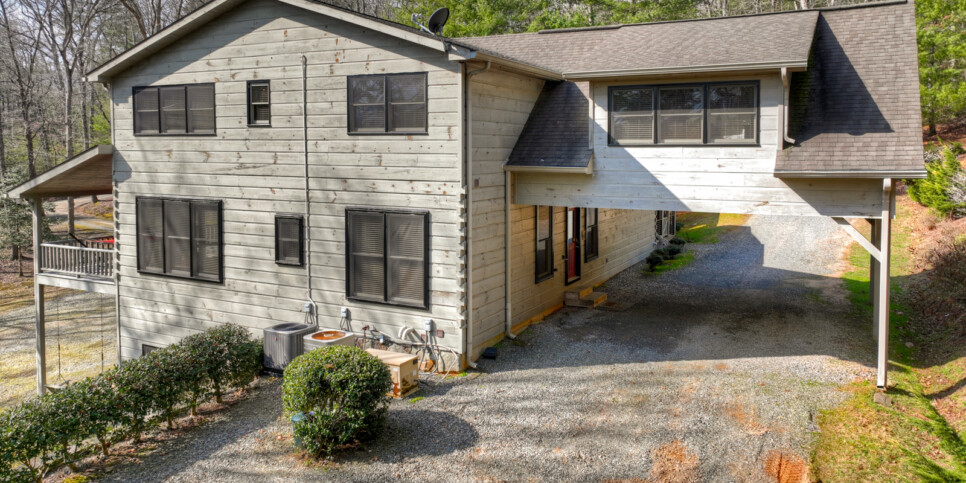 default blue ridge kick aska lodge exterior