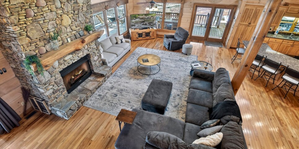 blue ridge kick aska lodge living room