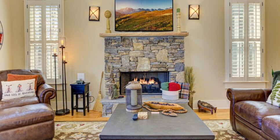 Big Canoe - Serenity on the Ridge - Living Room