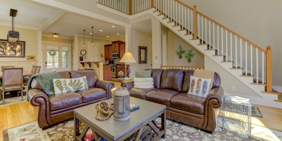 Big Canoe - Serenity on the Ridge - Living Room