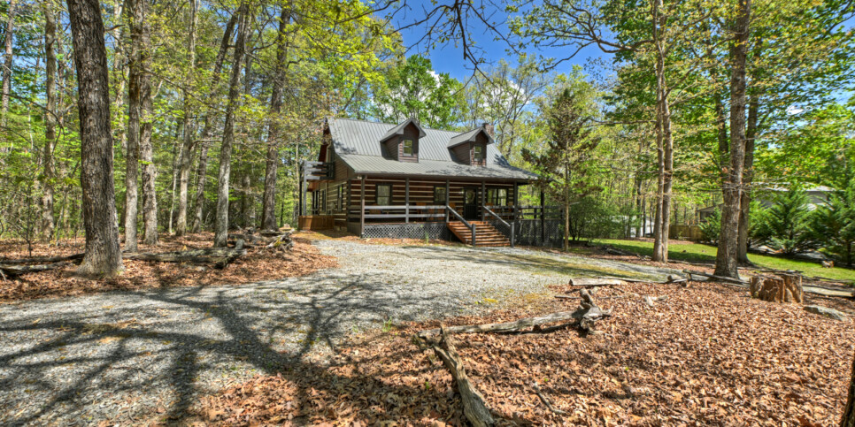 blue ridge laurel ridge retreat exterior