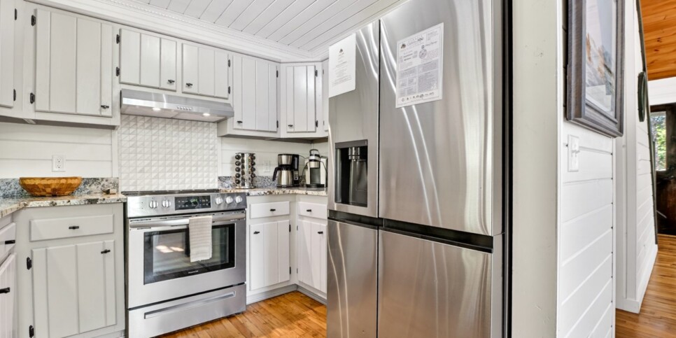 blue ridge laurel ridge retreat kitchen