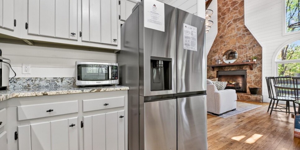 blue ridge laurel ridge retreat kitchen
