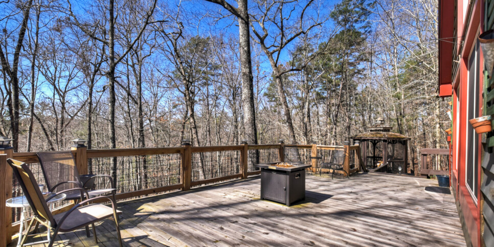 blue ridge serenity woods exterior