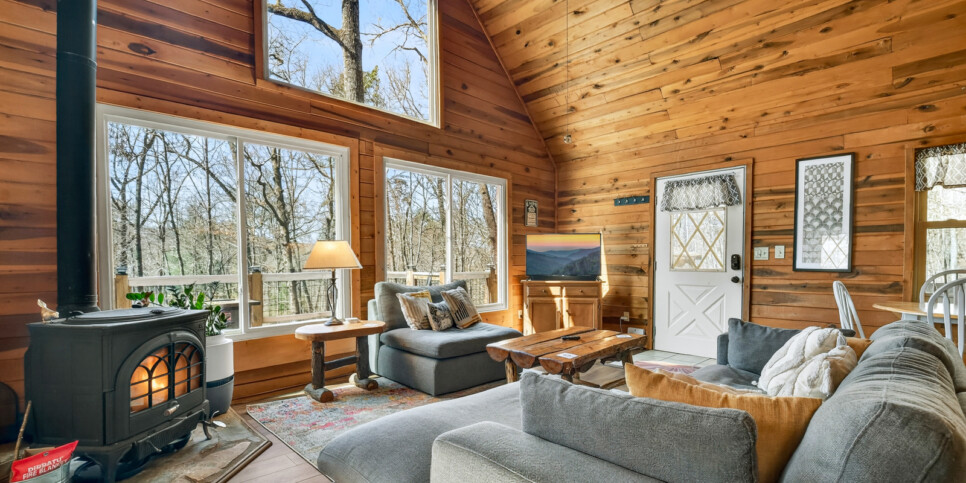 blue ridge serenity woods living room