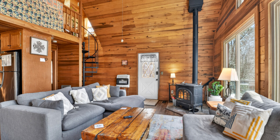 blue ridge serenity woods living room