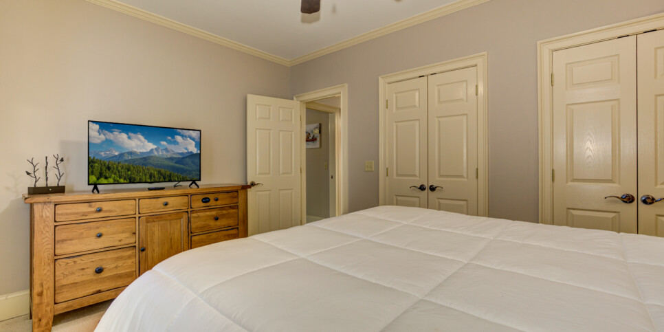 big canoe camp mj bedroom