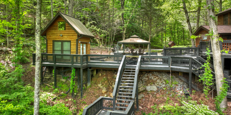 default blue ridge wolfpack lodge exterior
