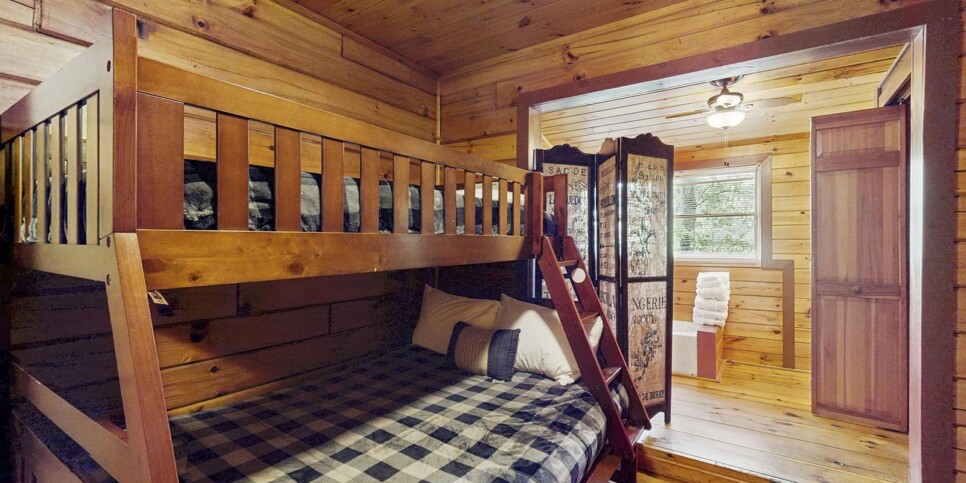 Blue Ridge - Wolfpack Lodge - Temporary Photo