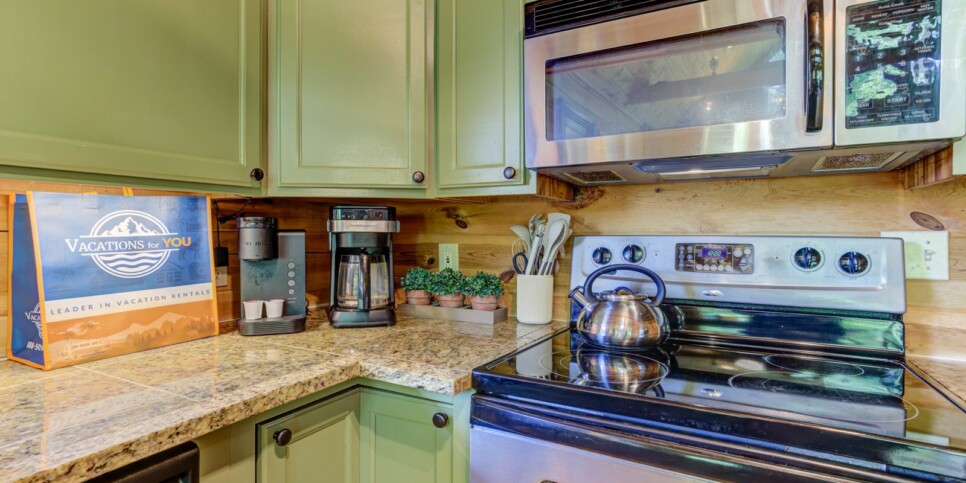 bent tree bent tree cabin kitchen