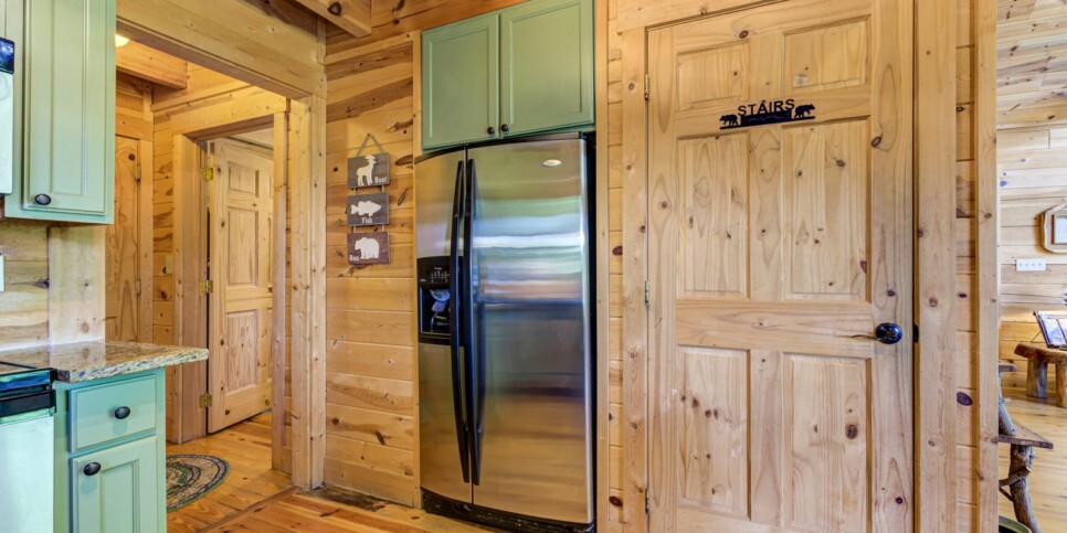 bent tree bent tree cabin kitchen