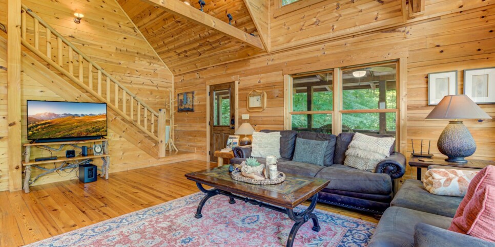 bent tree bent tree cabin living room