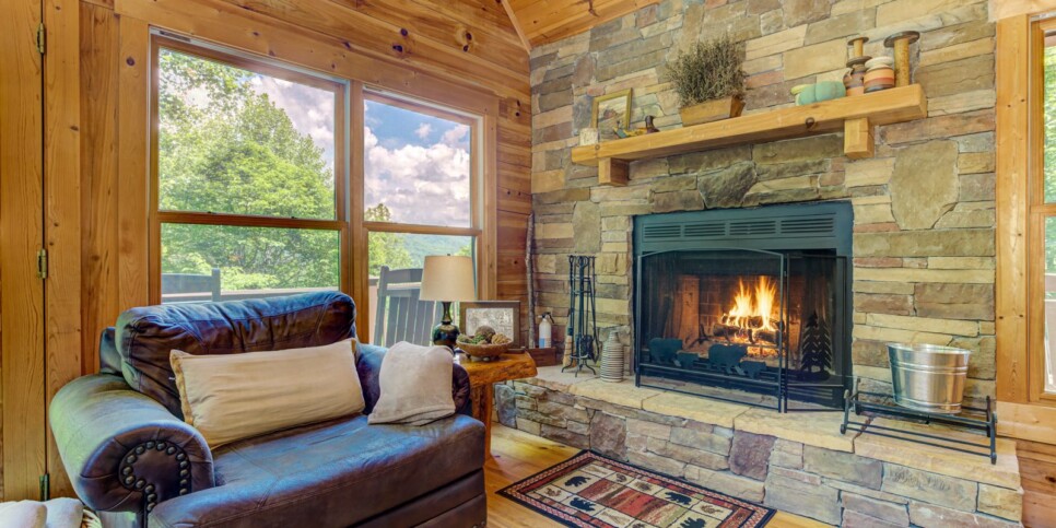 bent tree bent tree cabin living room
