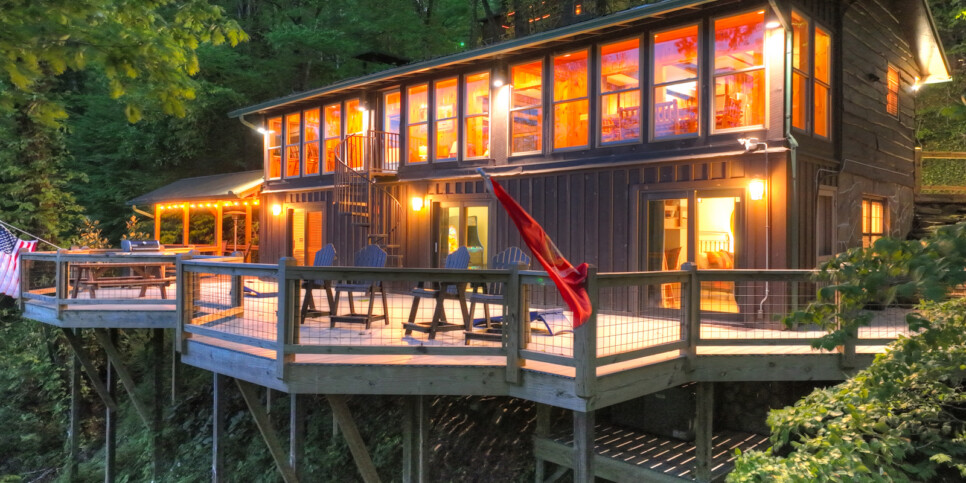 default blue ridge riversong on the toccoa exterior
