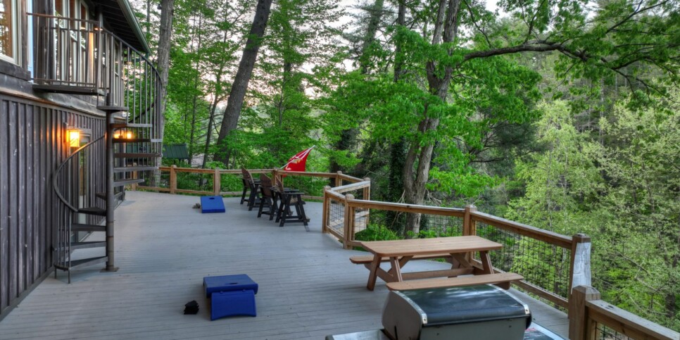 blue ridge riversong on the toccoa exterior
