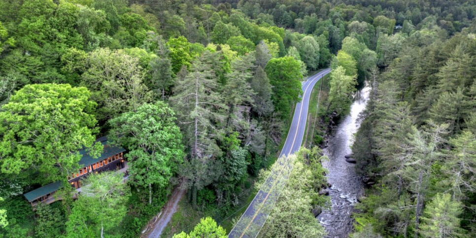 default blue ridge riversong on the toccoa exterior