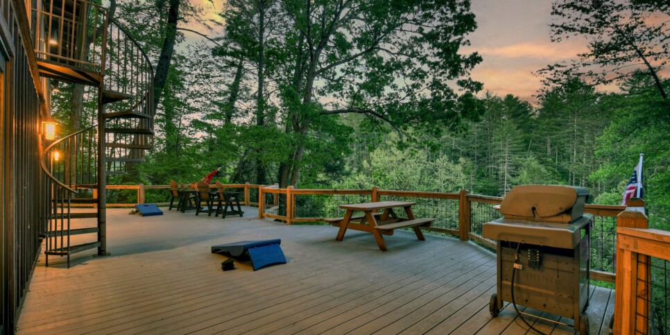 blue ridge riversong on the toccoa exterior