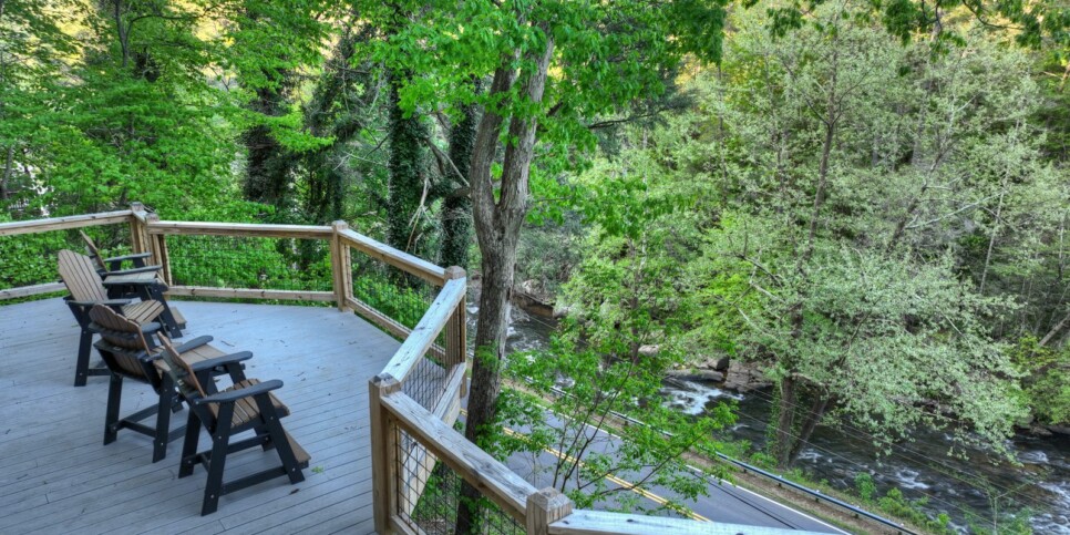 default blue ridge riversong on the toccoa exterior