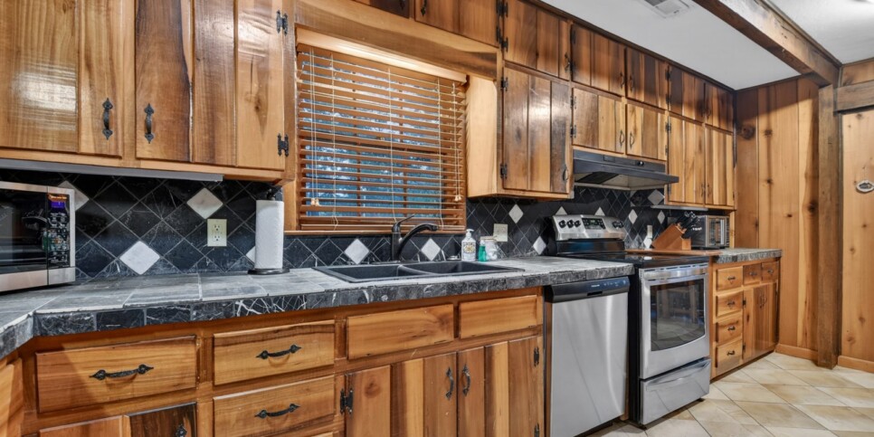 blue ridge riversong on the toccoa kitchen