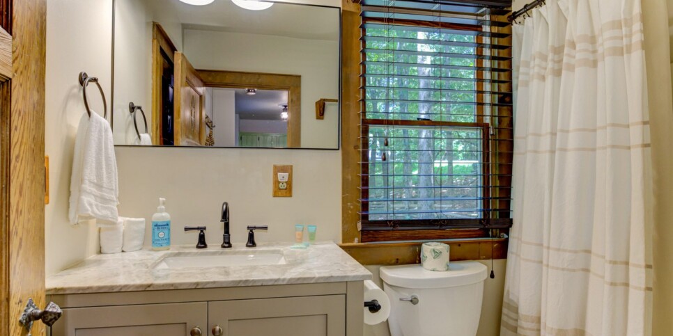 Big Canoe Amazing Grace Bathroom