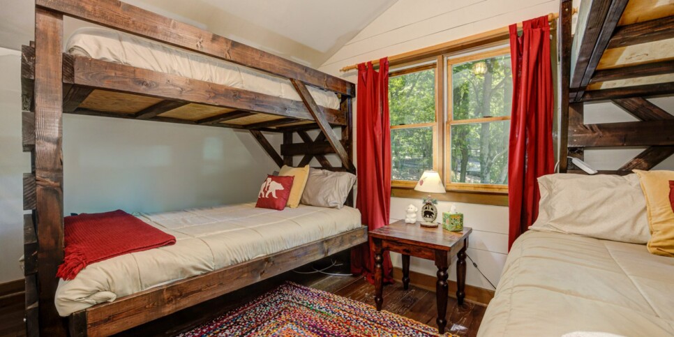 Big Canoe Amazing Grace Bedroom