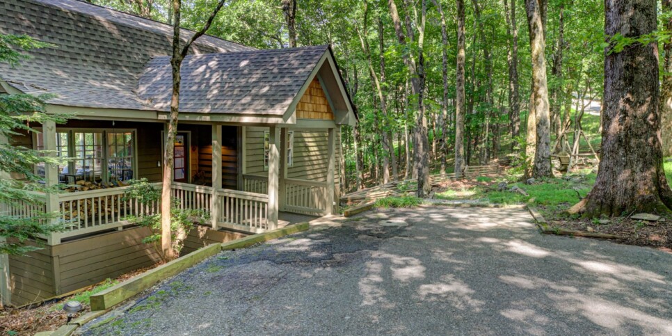 Big Canoe Amazing Grace Exterior