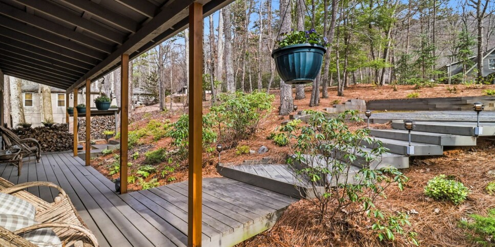 Big Canoe - Long & Short of It - Exterior
