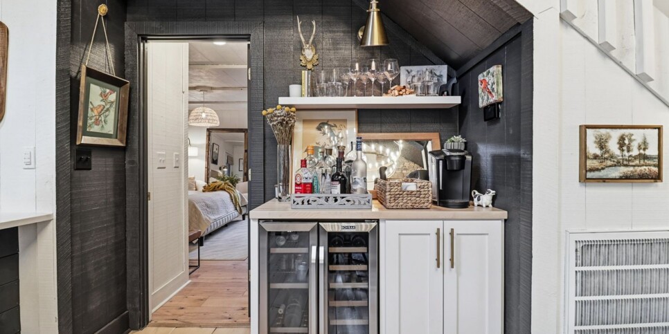 Big Canoe - Long & Short of It - Living Room