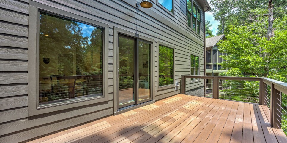 Big Canoe - Mountain Mama - Exterior
