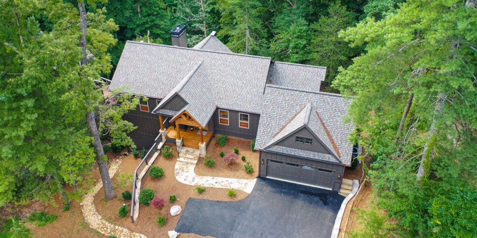 Big Canoe - Mountain Mama - Exterior