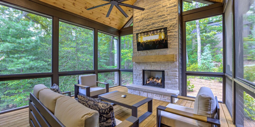 Big Canoe - Mountain Mama - Exterior