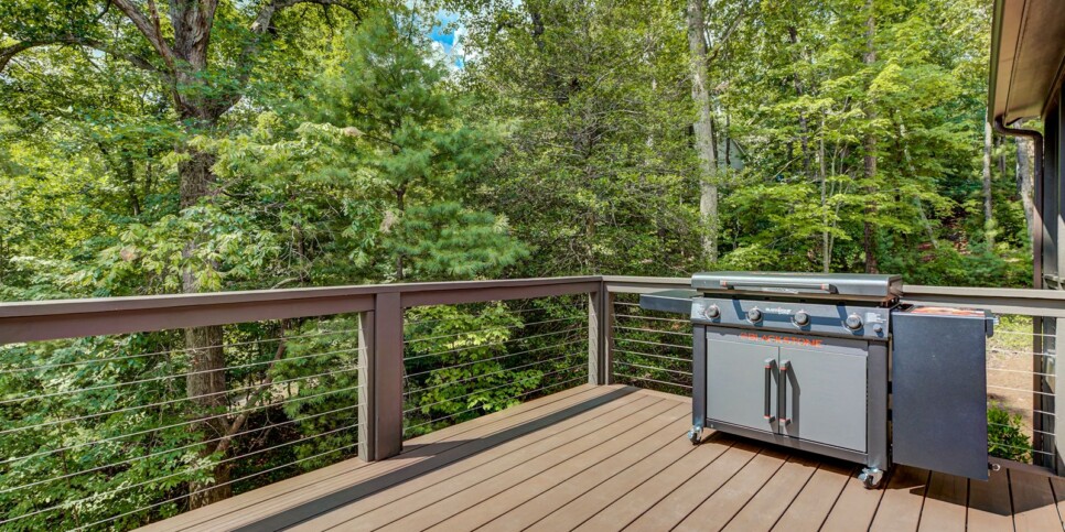Big Canoe - Mountain Mama - Exterior