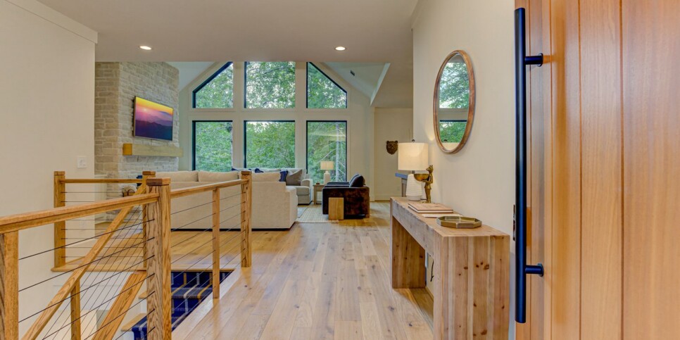 Big Canoe - Mountain Mama - Living Room