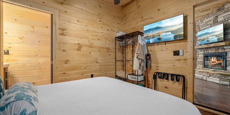 Blue Ridge - The Goathouse - Temporary Photos