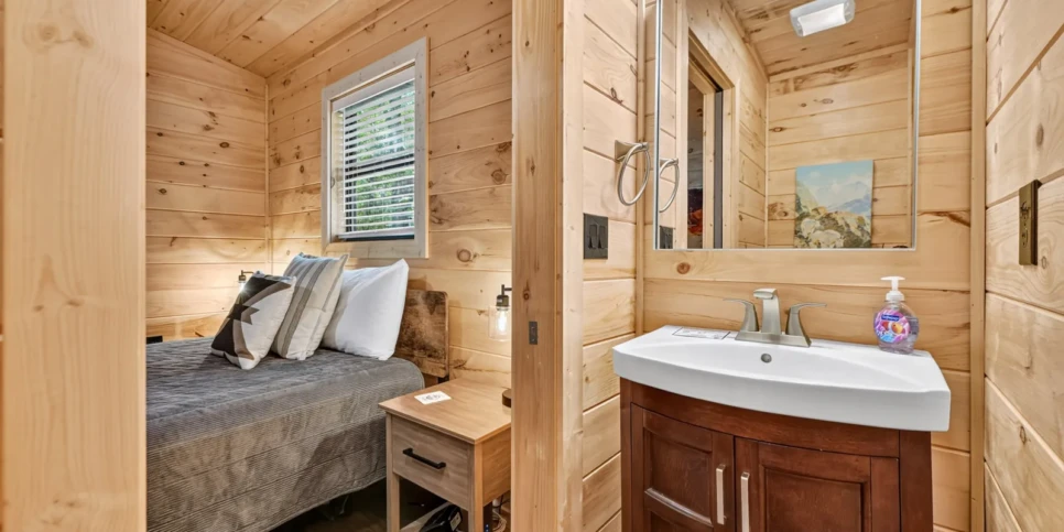 Ellijay The Goathouse Bathroom