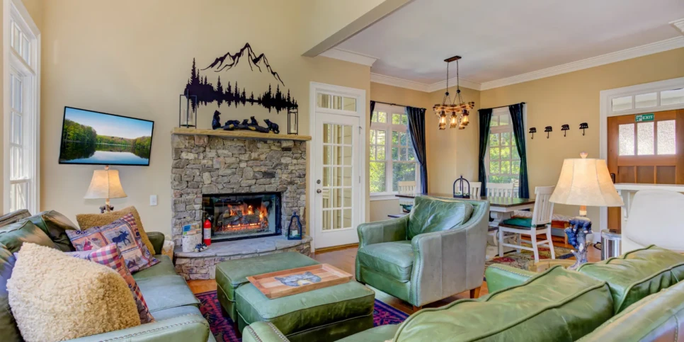Big Canoe Bear Bluff Living Room