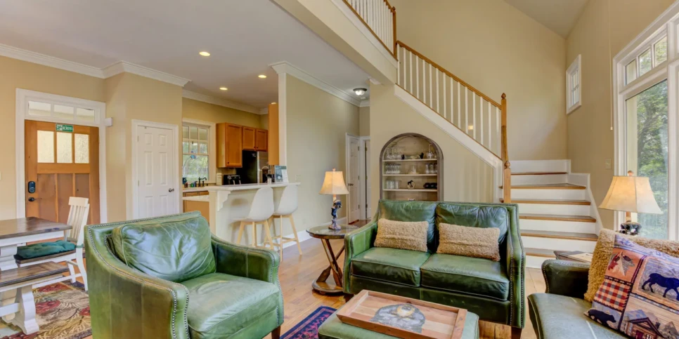 Big Canoe Bear Bluff Living Room