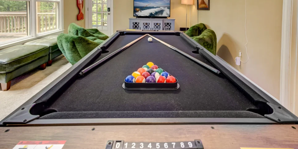 Big Canoe Bear Bluff Rec Room