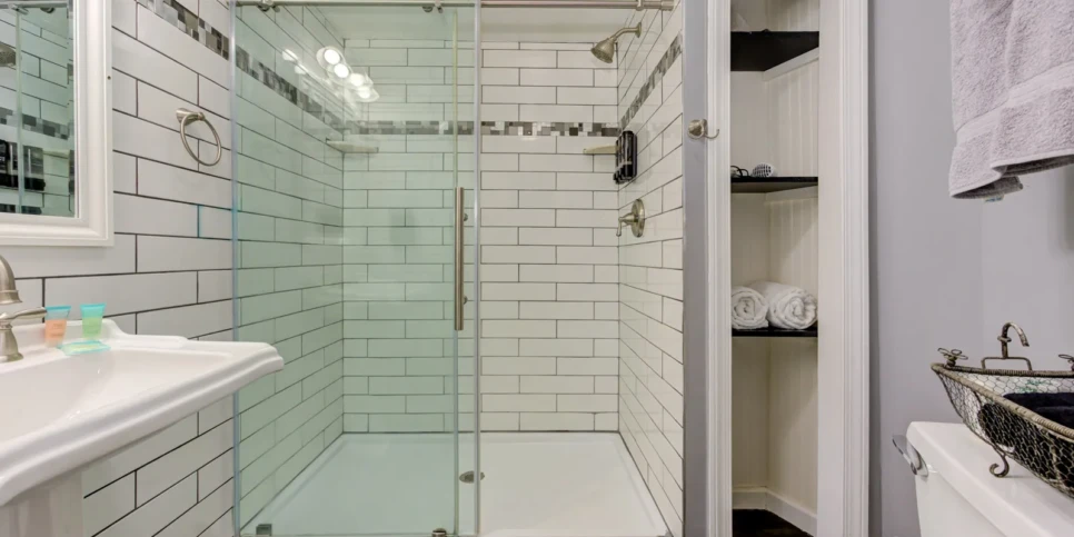 Big Canoe Treehouse Mountain Bathroom
